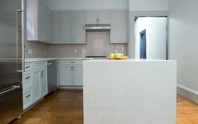 Stunning Back Bay Suites by Sonder