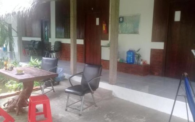 Hong thai River side homestay