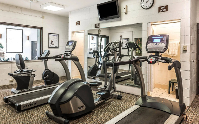 Quality Inn & Suites Zanesville City Center