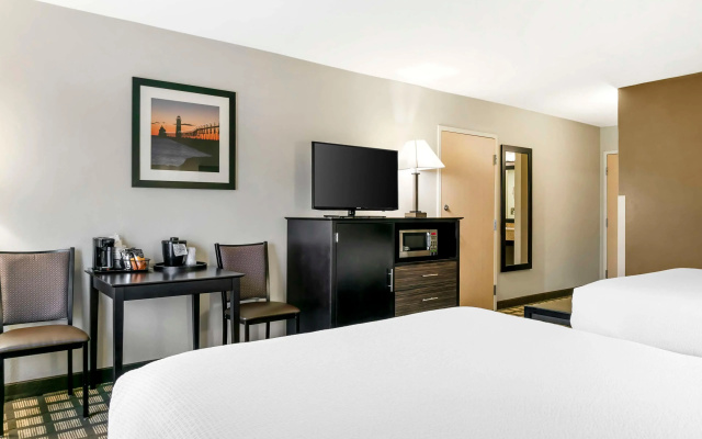 Best Western Beacon Inn