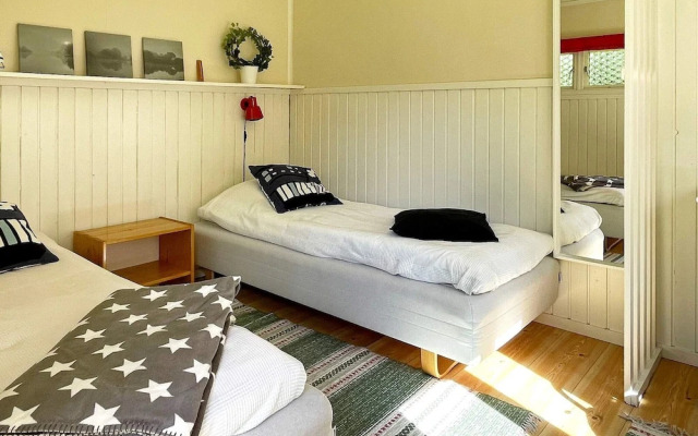 6 Person Holiday Home in Ljungskile-by Traum