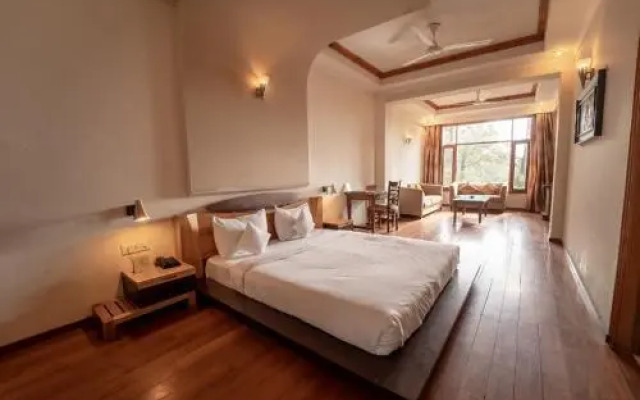 Pine Drive Resort