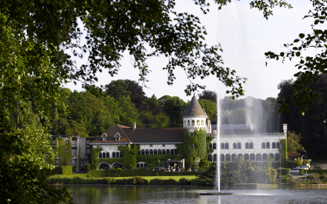 Martin's Château du Lac