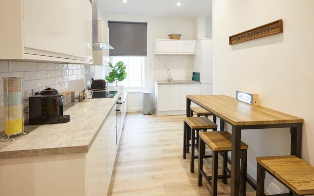 Apartment A Cornerhouse Apartments