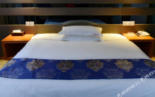 Pebble Motel (West Jianshe Road, Xianju)