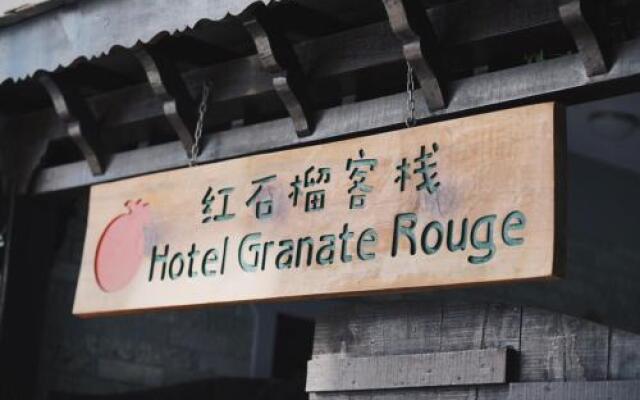 Hotel Granate Rouge
