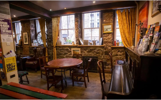High Street Hostel