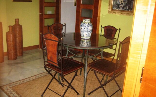 Livingtarifa - Apartamento en el centro con garaje