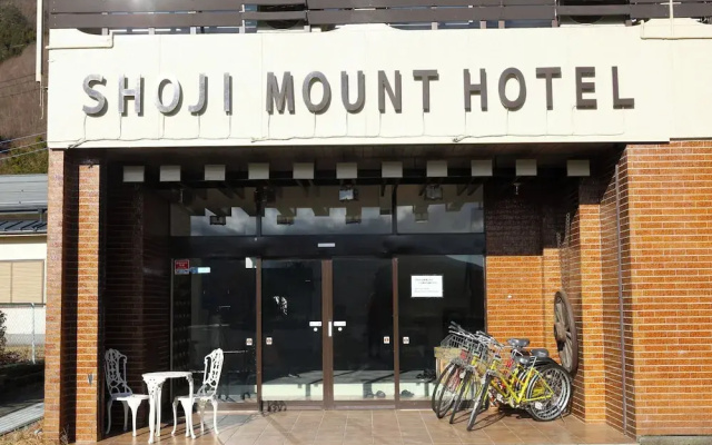 Shoji Mount Hotel