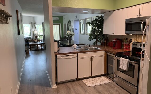 Treetop Villa IC215 by RedAwning