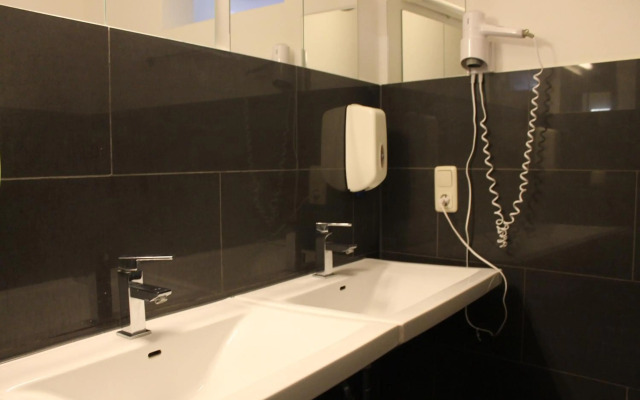 Station Hostel For Backpackers