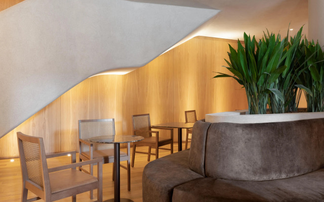 QOYA Hotel Curitiba, Curio Collection by Hilton