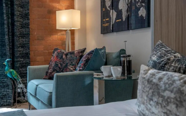 Chocolets - The Kitkat Suite