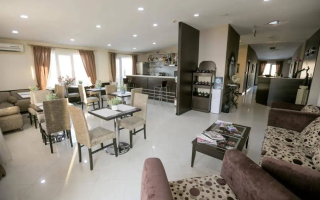 Check-in TERRACE Hotel