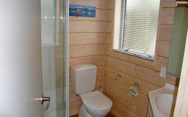 Relax at Cooks - Cooks Beach Holiday Home