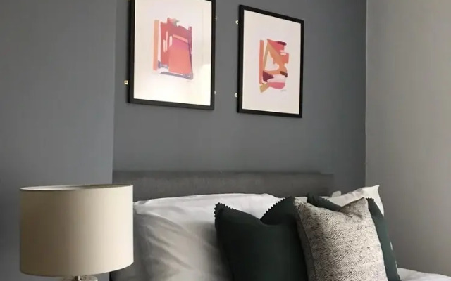 Smithdown Suites