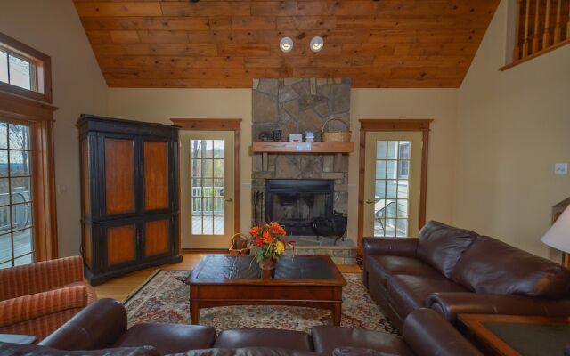 Mount LakeMore 5 Bedroom House