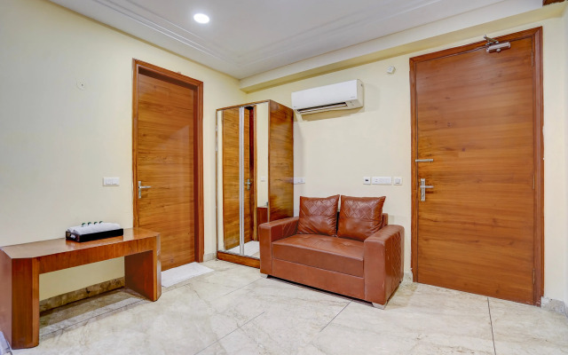 Townhouse Oak Sector 47 Near Medanta