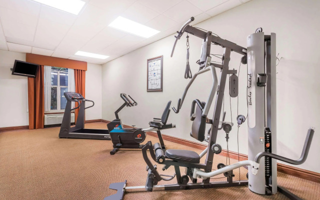 Wingate by Wyndham Savannah Gateway