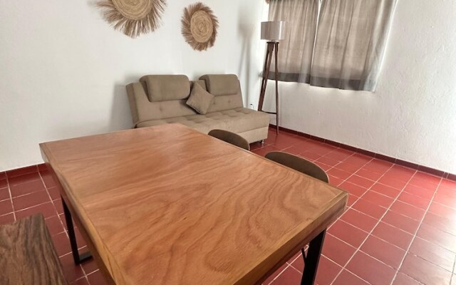 Creta Hotel & Suites