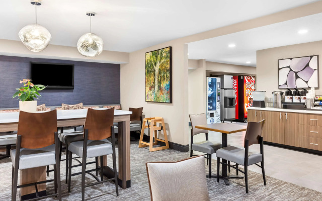 Best Western Oswego Hotel