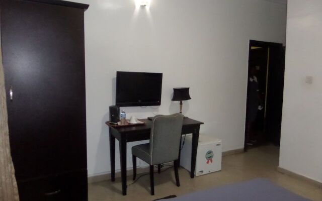 The Real Legacy Hotel