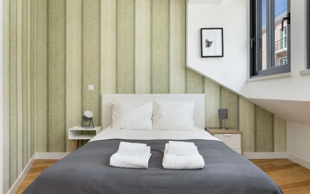 Belem Design 15 by Homing