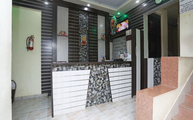 OYO 26152 Hotel Aarush