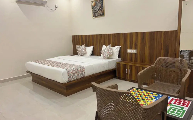 Estoria Hotel And Resort