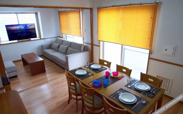 2min Moon Beach Modern 2BR