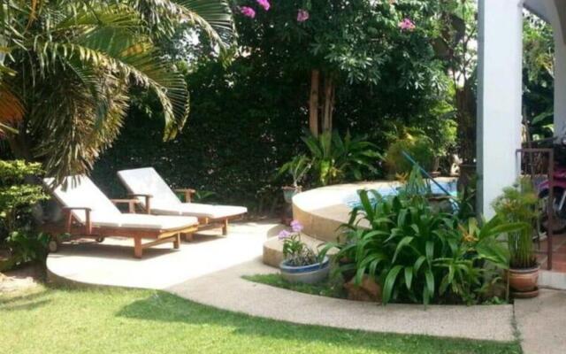 Huahin Cozy Villa