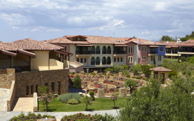 Anthemus Sea Beach Hotel & Spa