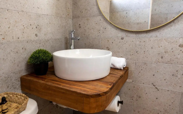 Capital O Hotel Rolovi Cancun