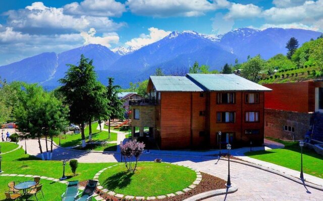 Hotel Pine Spring Pahalgam