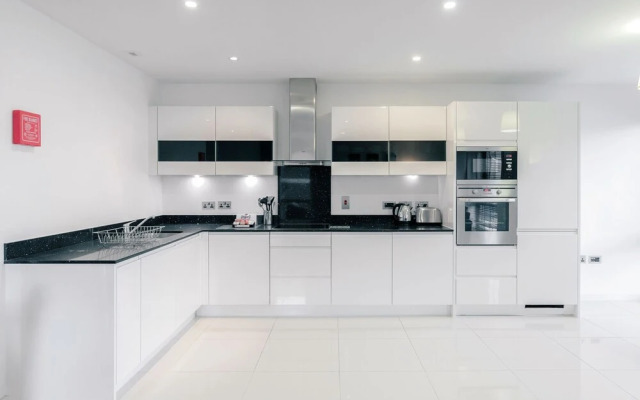 Roomspace Apartments -The Residence