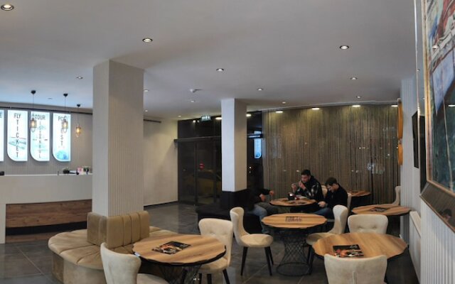 Acar Airport Hotel Plus