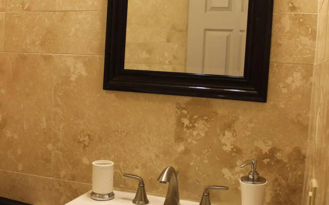 Wellington Street Inn