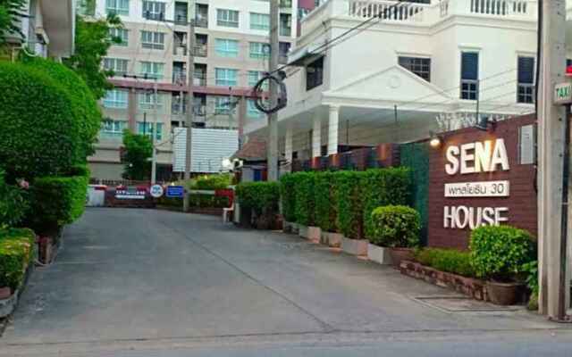 Sena House Paholyothin 30