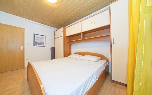 Apartment Diana Postira / Two Bedroom A1