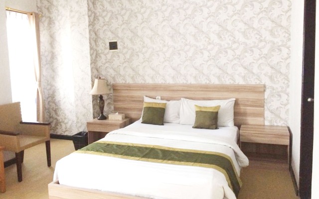 Puri Saron Hotel Denpasar