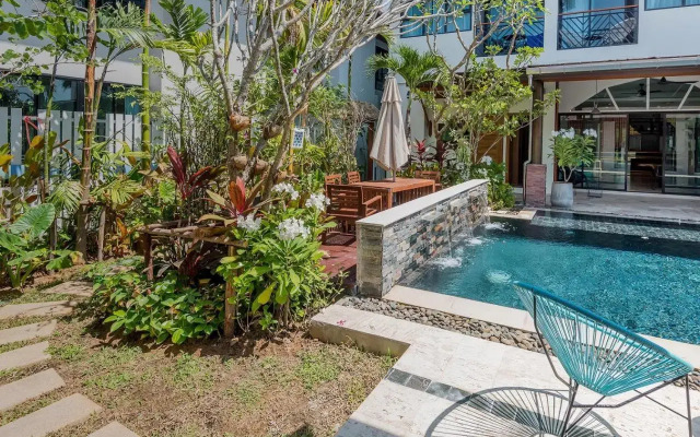 Coco Paradiso Phuket Hotel