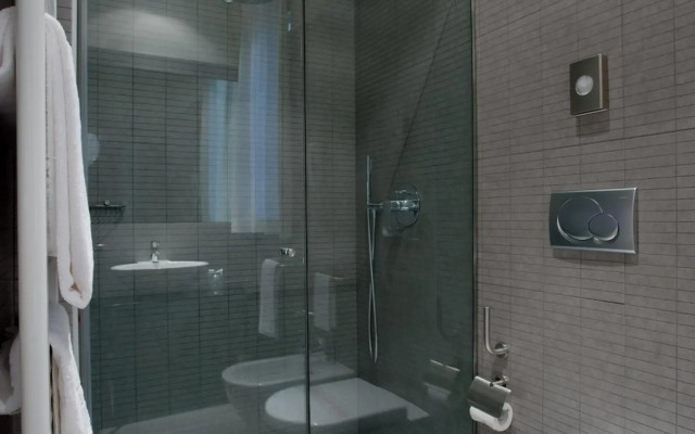 Hotel Ovest