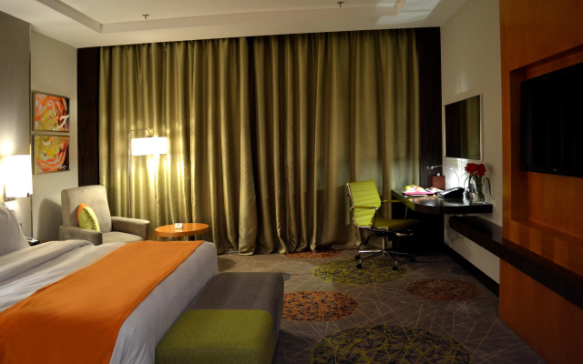 Holiday Inn Jeddah Gateway by IHG