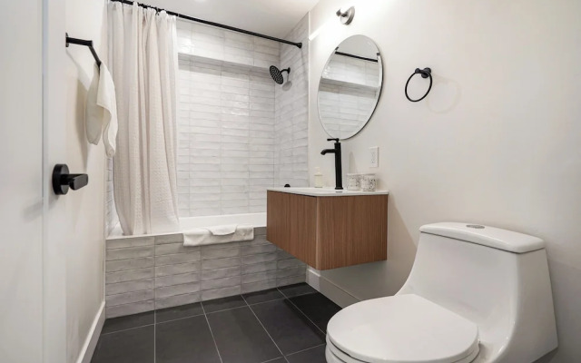 Oceanview Sunset View 3BR Luxe Home Yard