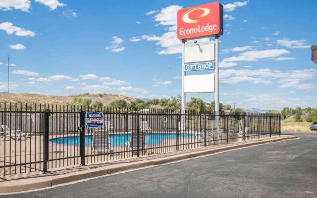 Econo Lodge Salina Scenic Route 89 & I-70