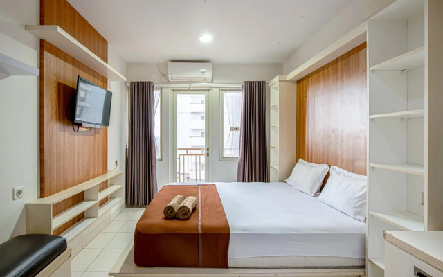 Skyland Sentul Tower Apartment