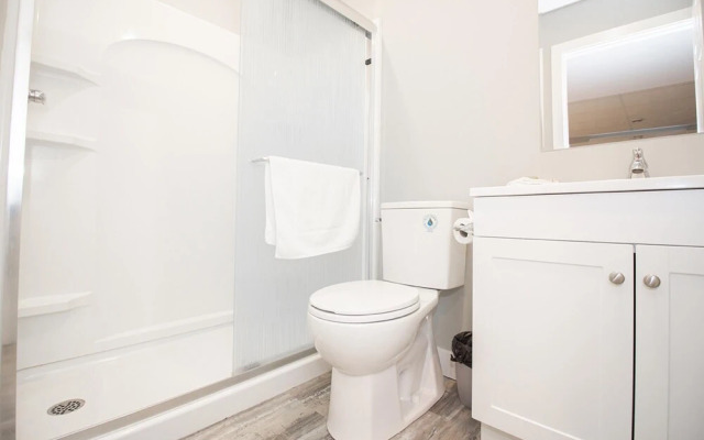 Modern 3 Bedrooms Townhouse in Southpoint