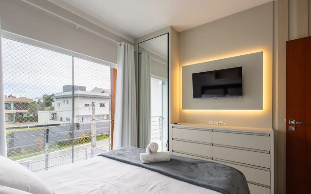 House With Pool and Barbecue Ekd0397