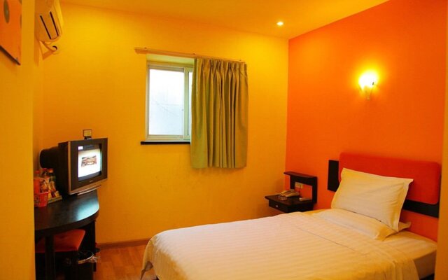 Sunlit Express Hotel