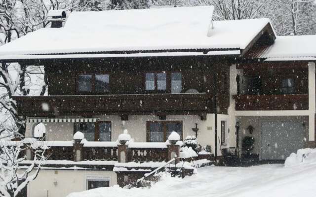 Alluring Apartment In Ramsau Im Zillertal With Terrace